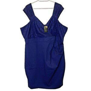 Torrid Dress Plus Size 26 4X Navy Blue Dot Surplice Cocktail Party NWT NEW
